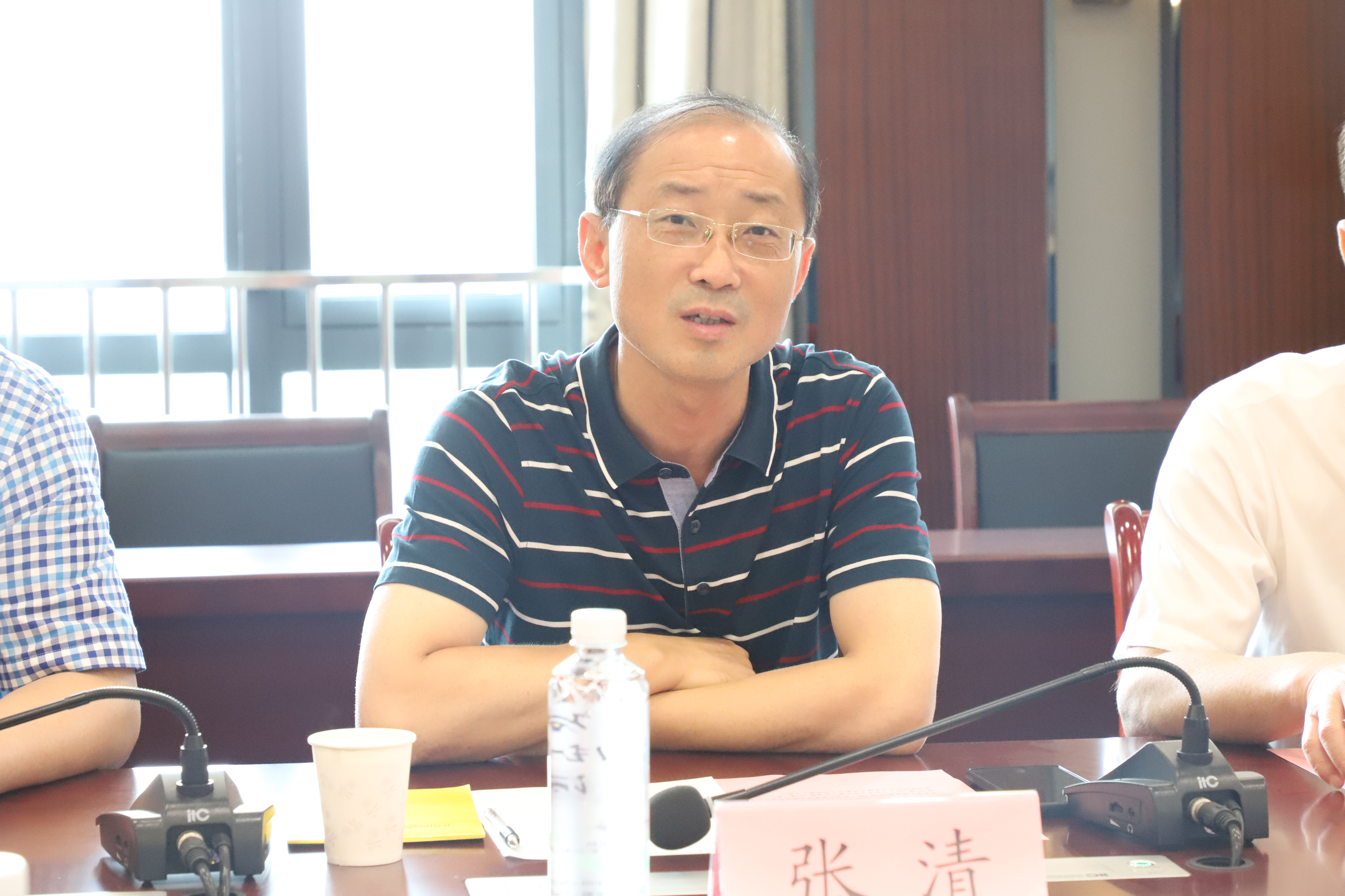 扬州大学广陵学院来我院调研交流