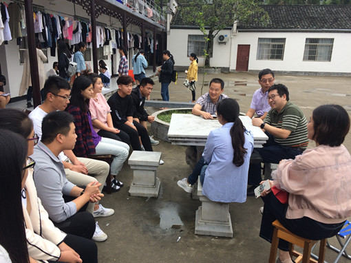 院领导看望学生2017-09-21 145244_副本.jpg