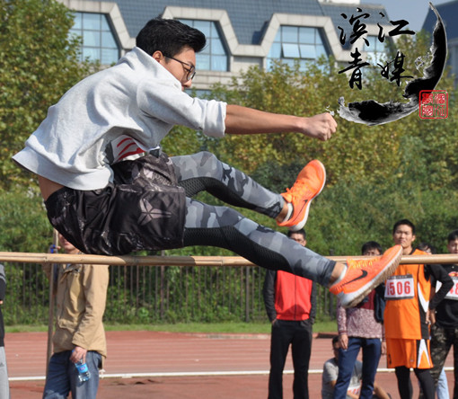 运动会跳高比赛_副本.jpg