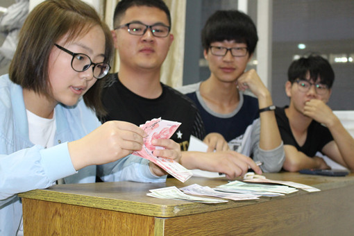 会计技能大赛3_副本.jpg 会计技能大赛3_副本.jpg